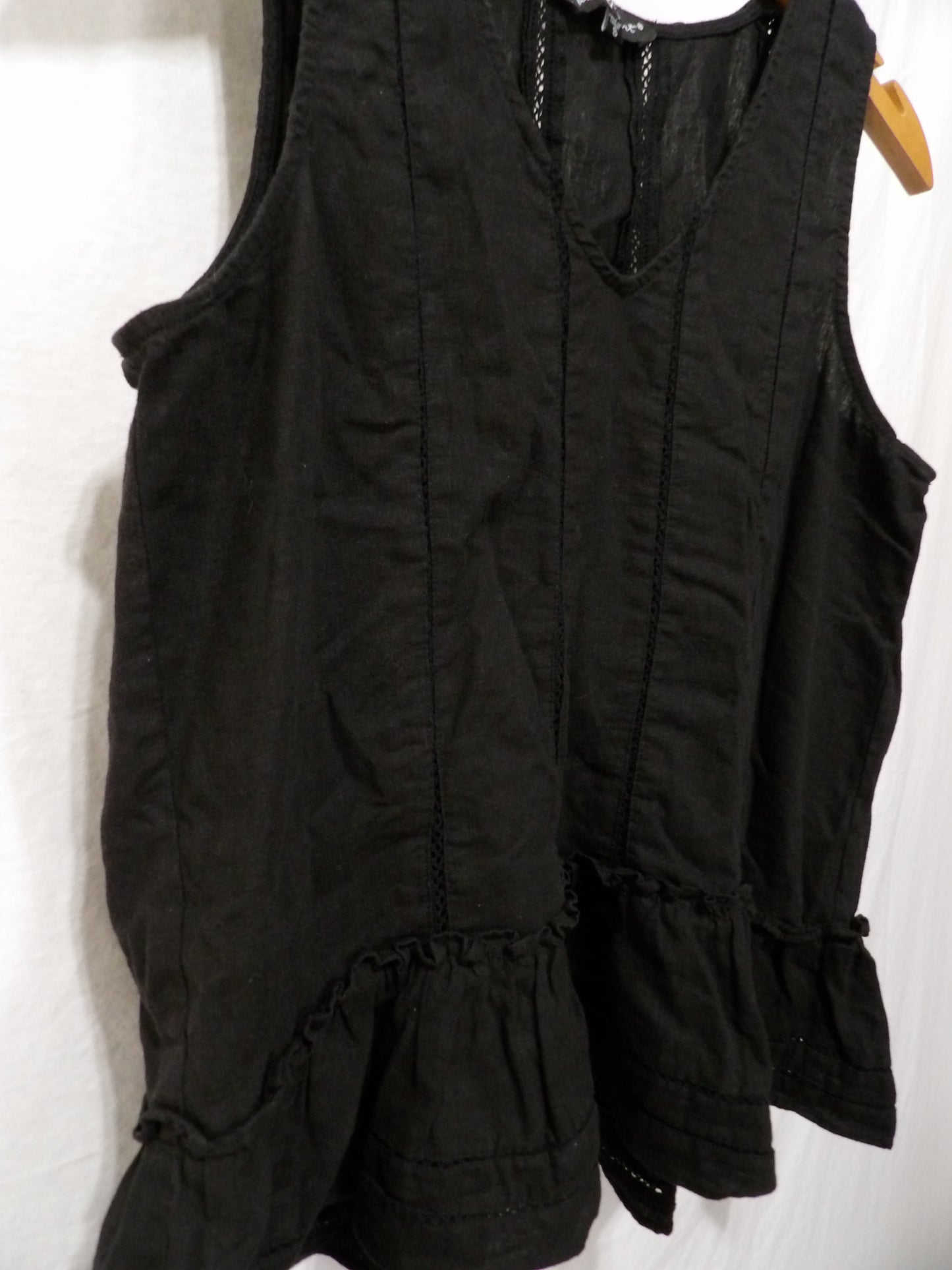 VELVET HEART Peplum Top | S