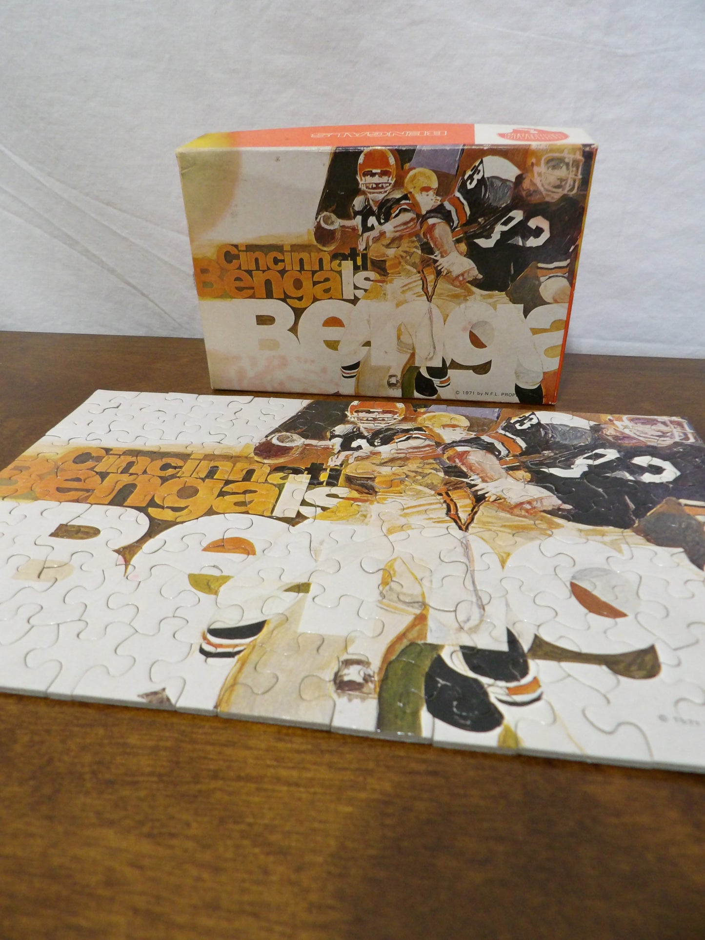 VINTAGE Cincinnati Bengals Puzzle