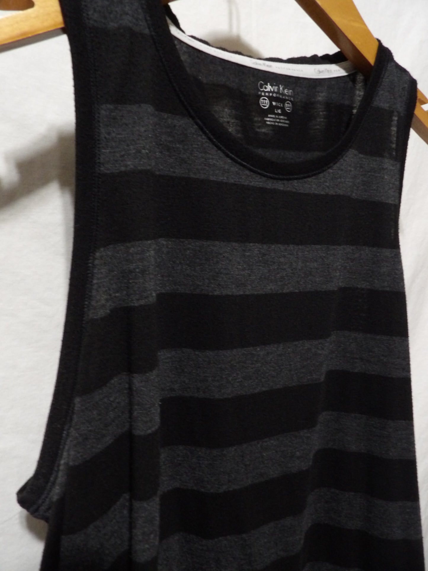 CALVIN KLEIN PERFORMANCE Striped Tank Top | L