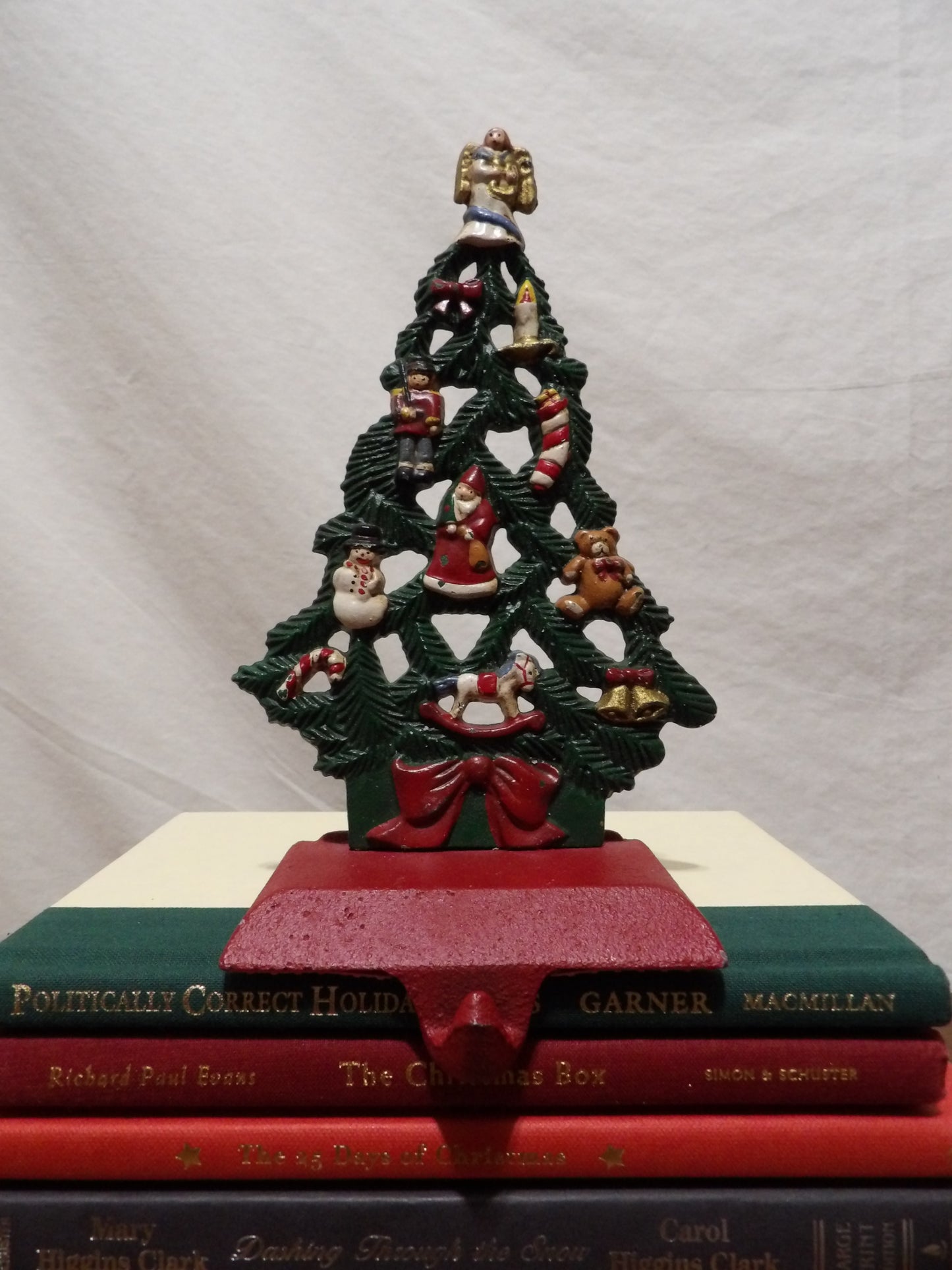 VINTAGE Midwest Importers Cast Iron Tree Stocking Holder
