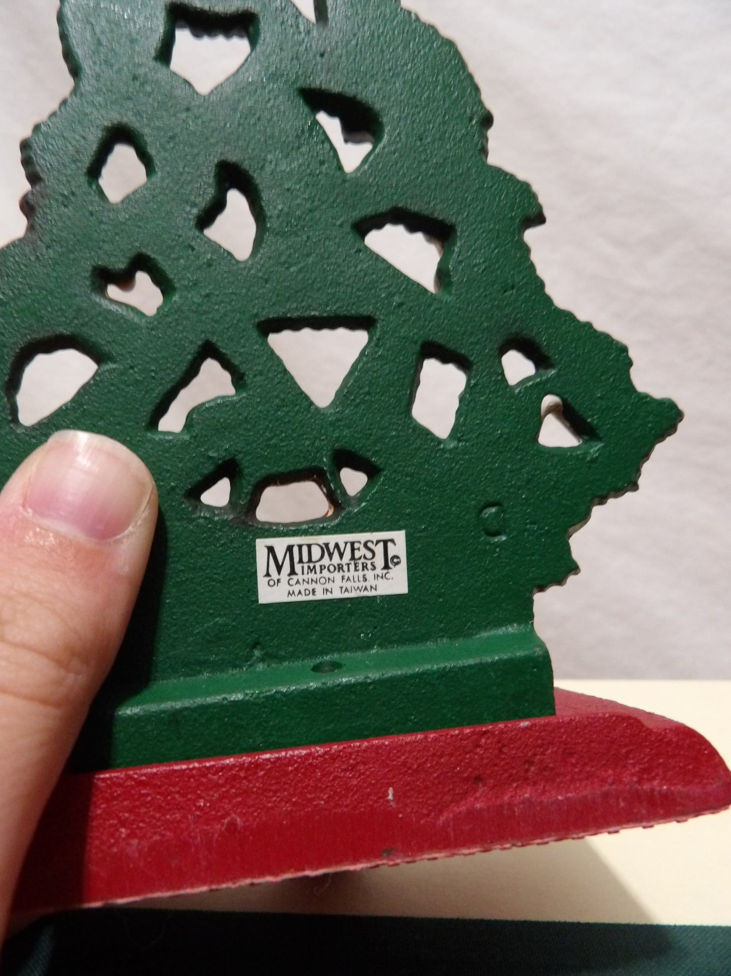VINTAGE Midwest Importers Cast Iron Tree Stocking Holder