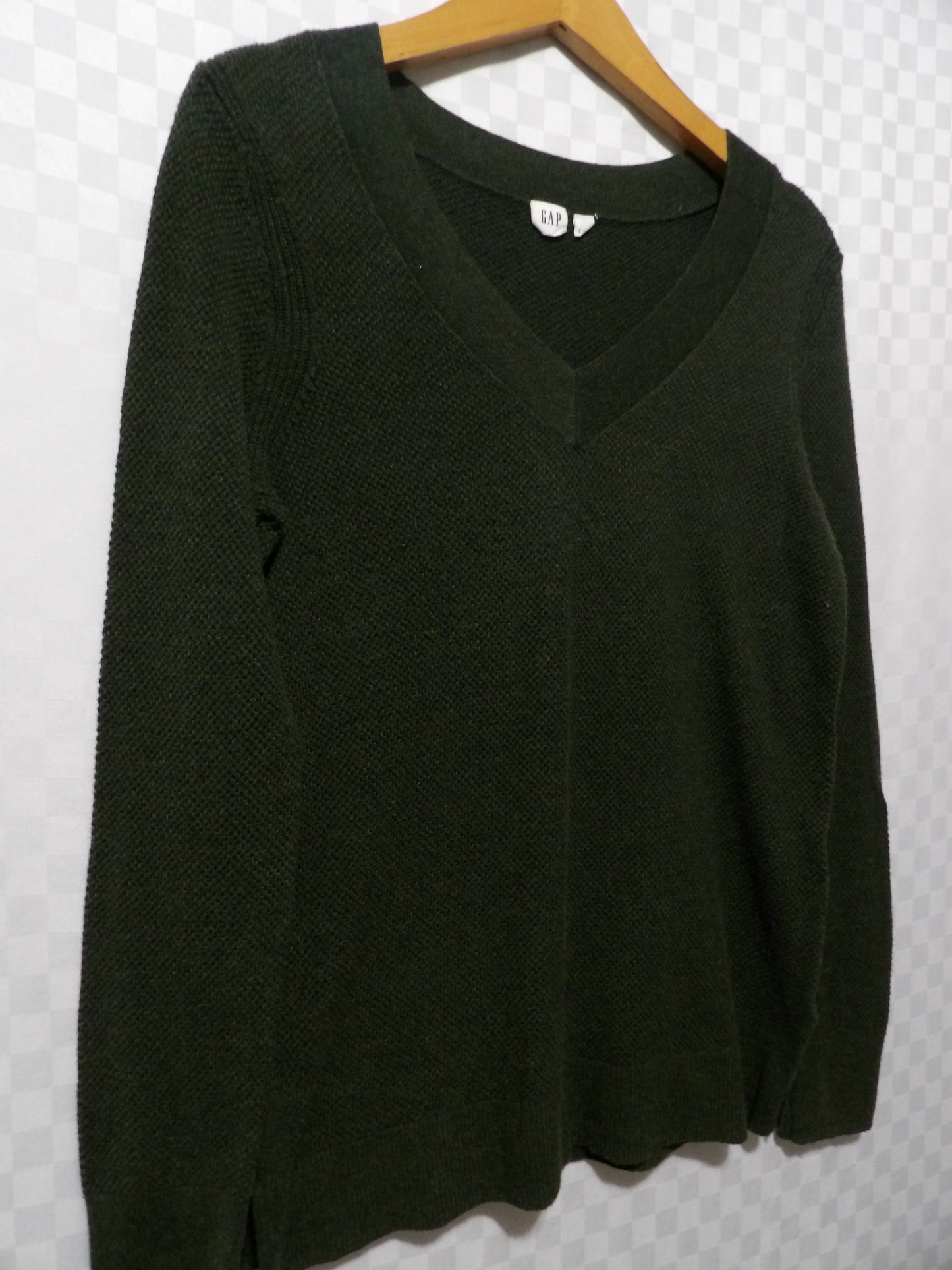 GAP Lightweight Sweater | M