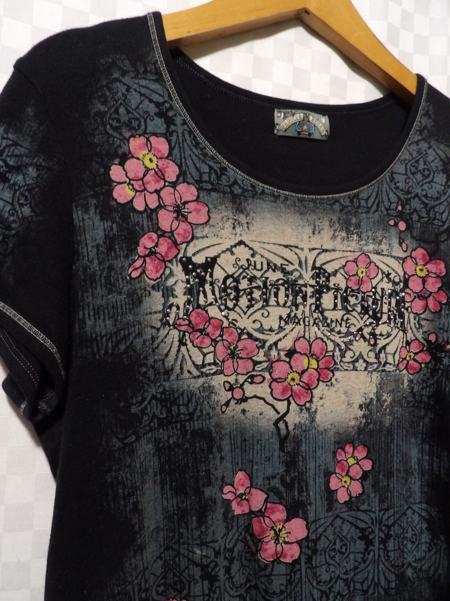 VINTAGE Y2K Vanilla Sugar Tee | L