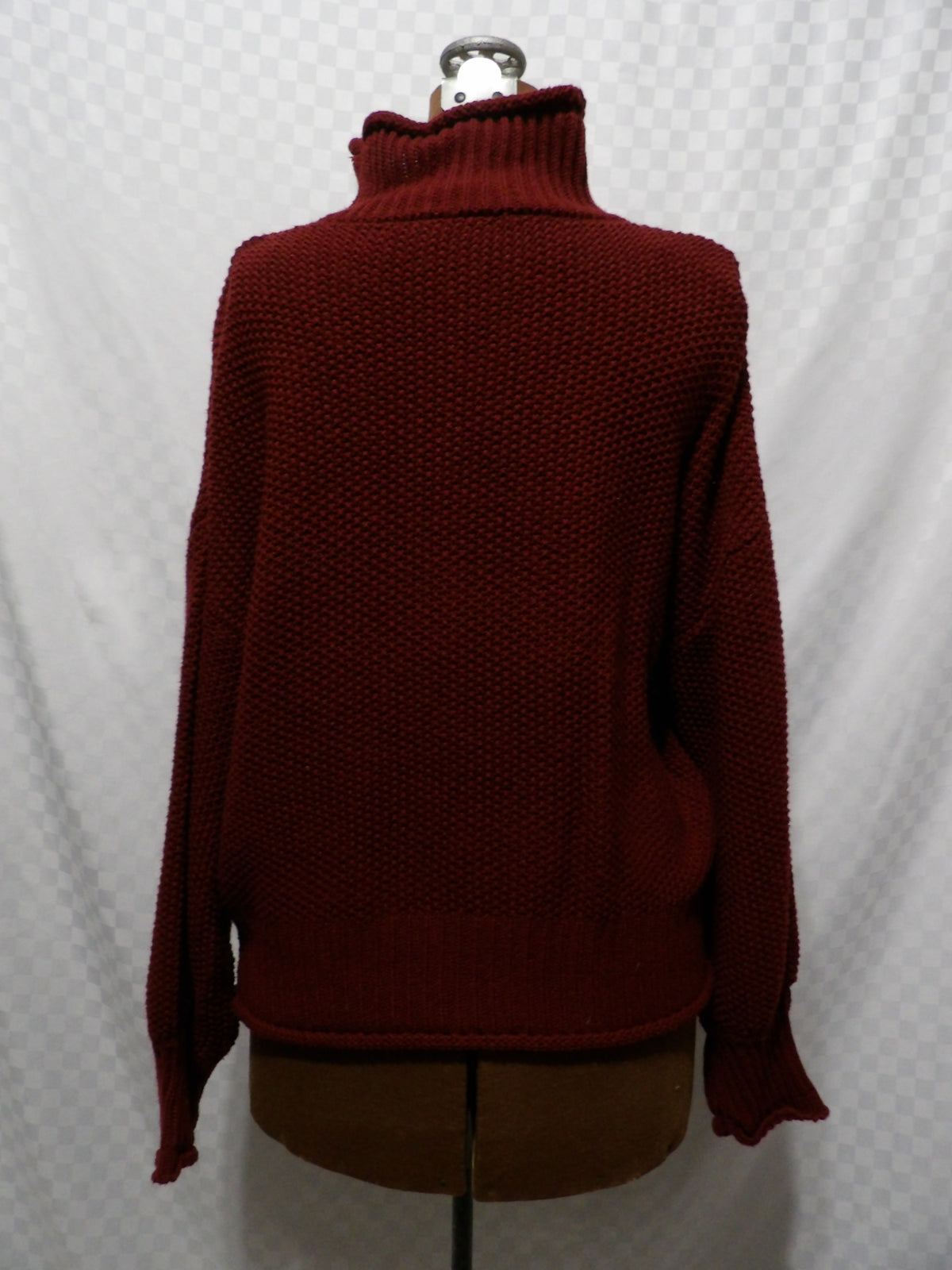 Burgundy Turtleneck Sweater | XL
