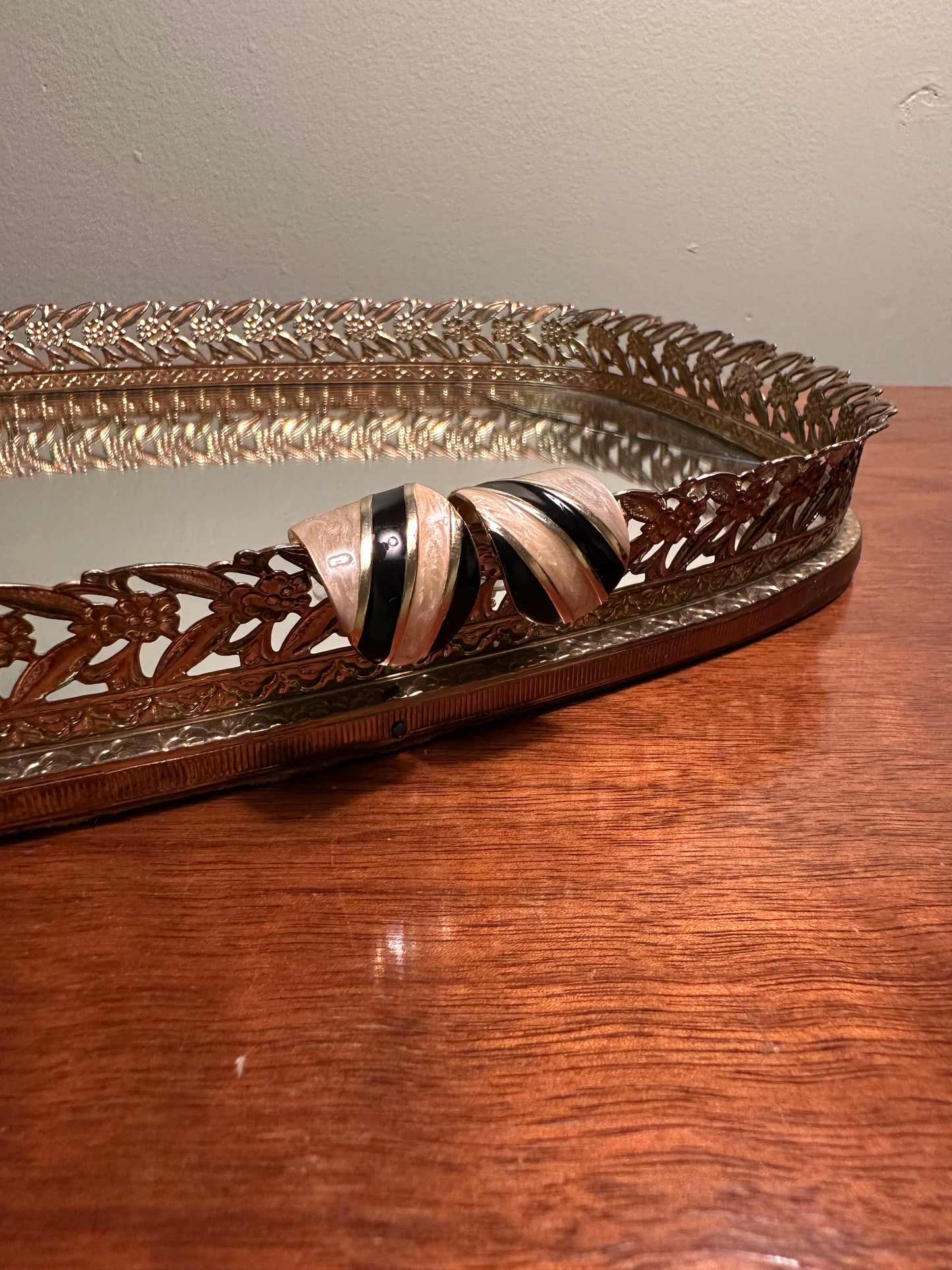 VINTAGE Cream, Black + Gold Tone Open Ended Hoop Earrings