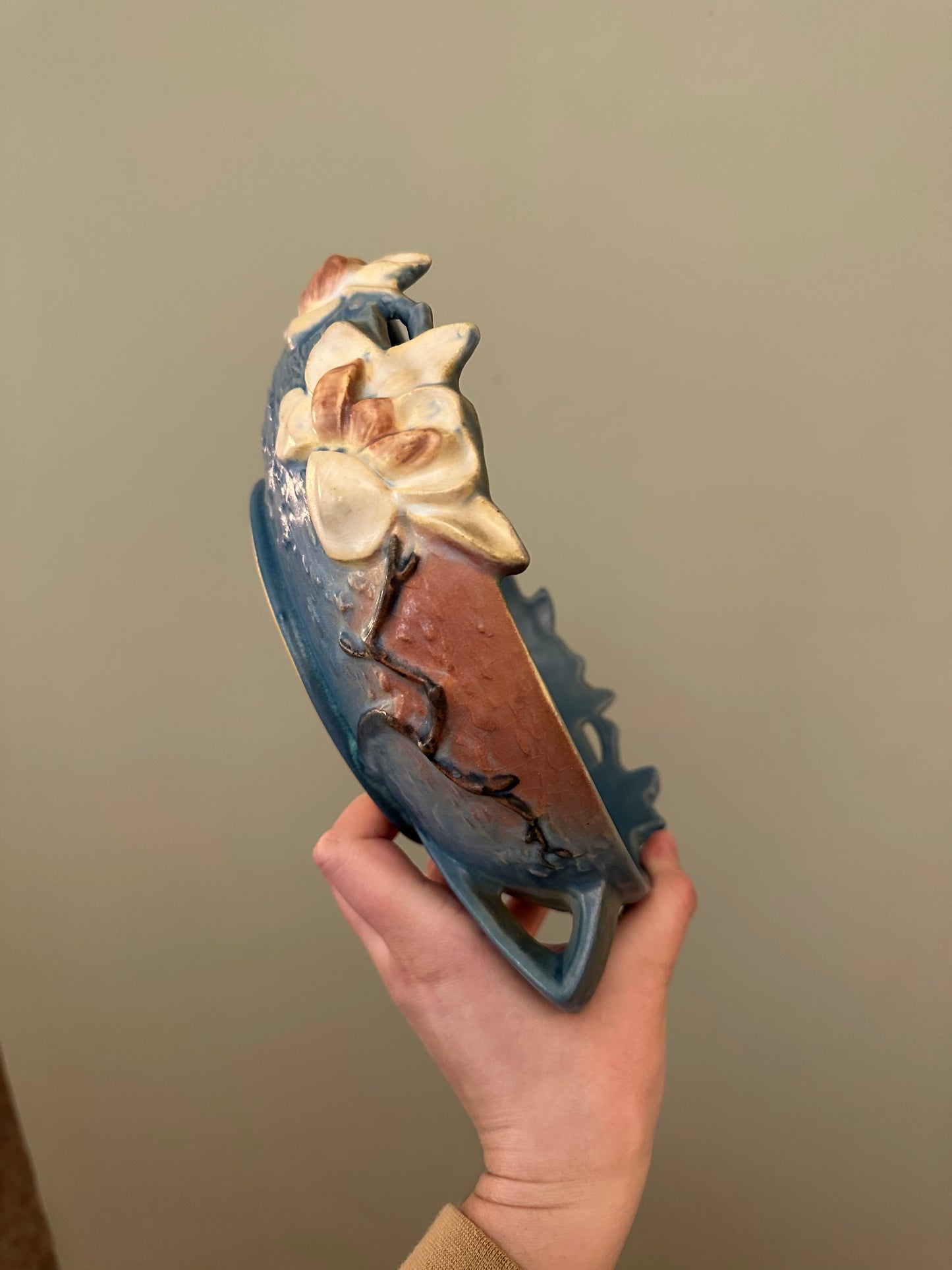 VINTAGE Roseville Pottery Blue Magnolia Console Bowl
