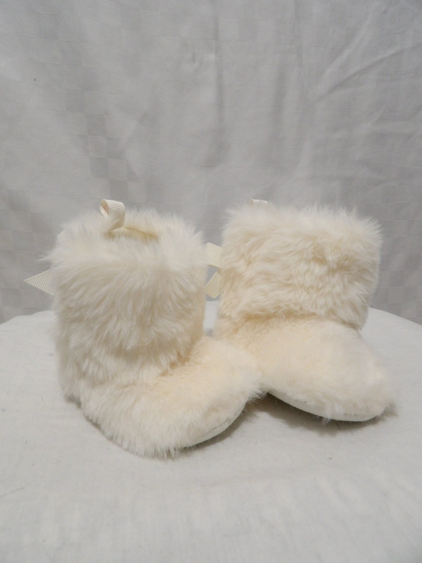 FIRST STEPS Faux Fur Boots | Girls' 3