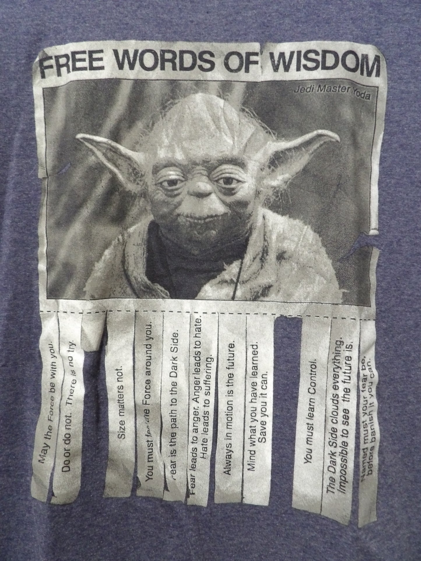 STAR WARS Yoda Graphic Tee | S