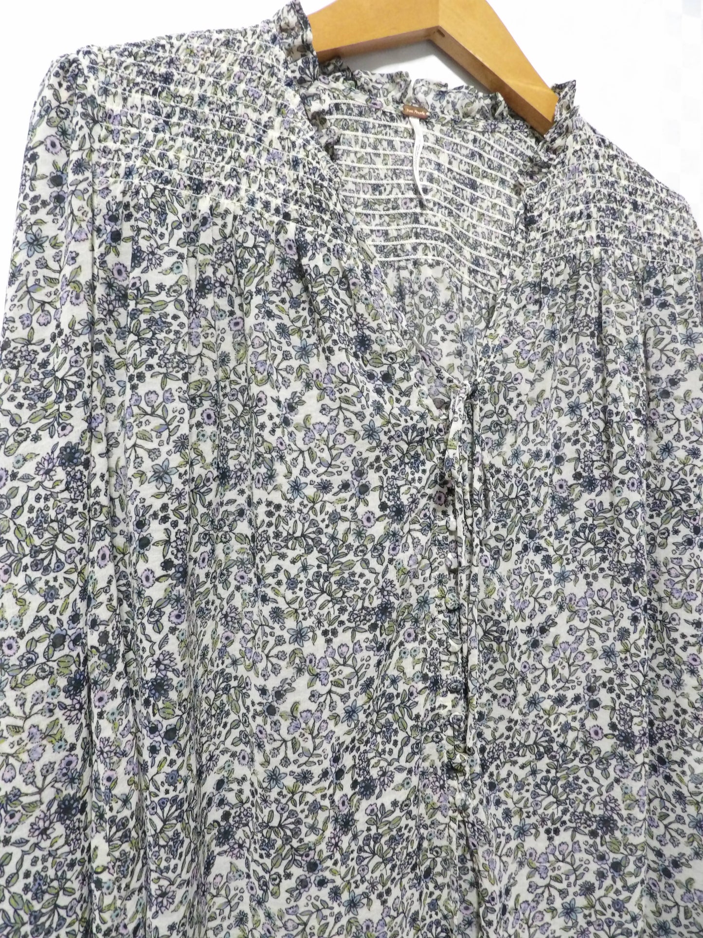 FREE PEOPLE Floral Smocked Blouse | S