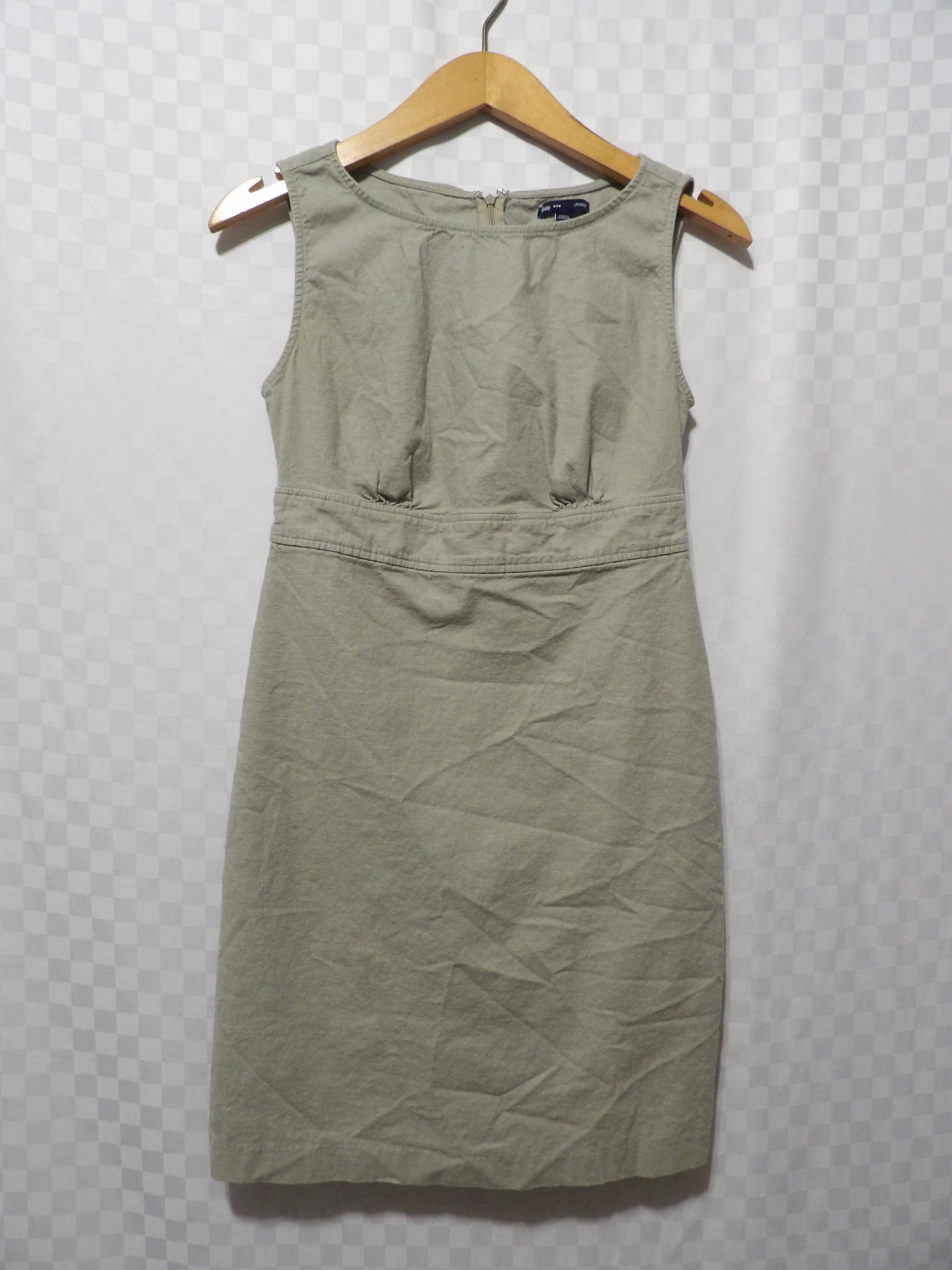 VINTAGE Gap Linen Mini Dress | 4 Wild Mango Thrift Co. VINTAGE Gap Linen Mini Dress | 4 Wild Mango Thrift Co.