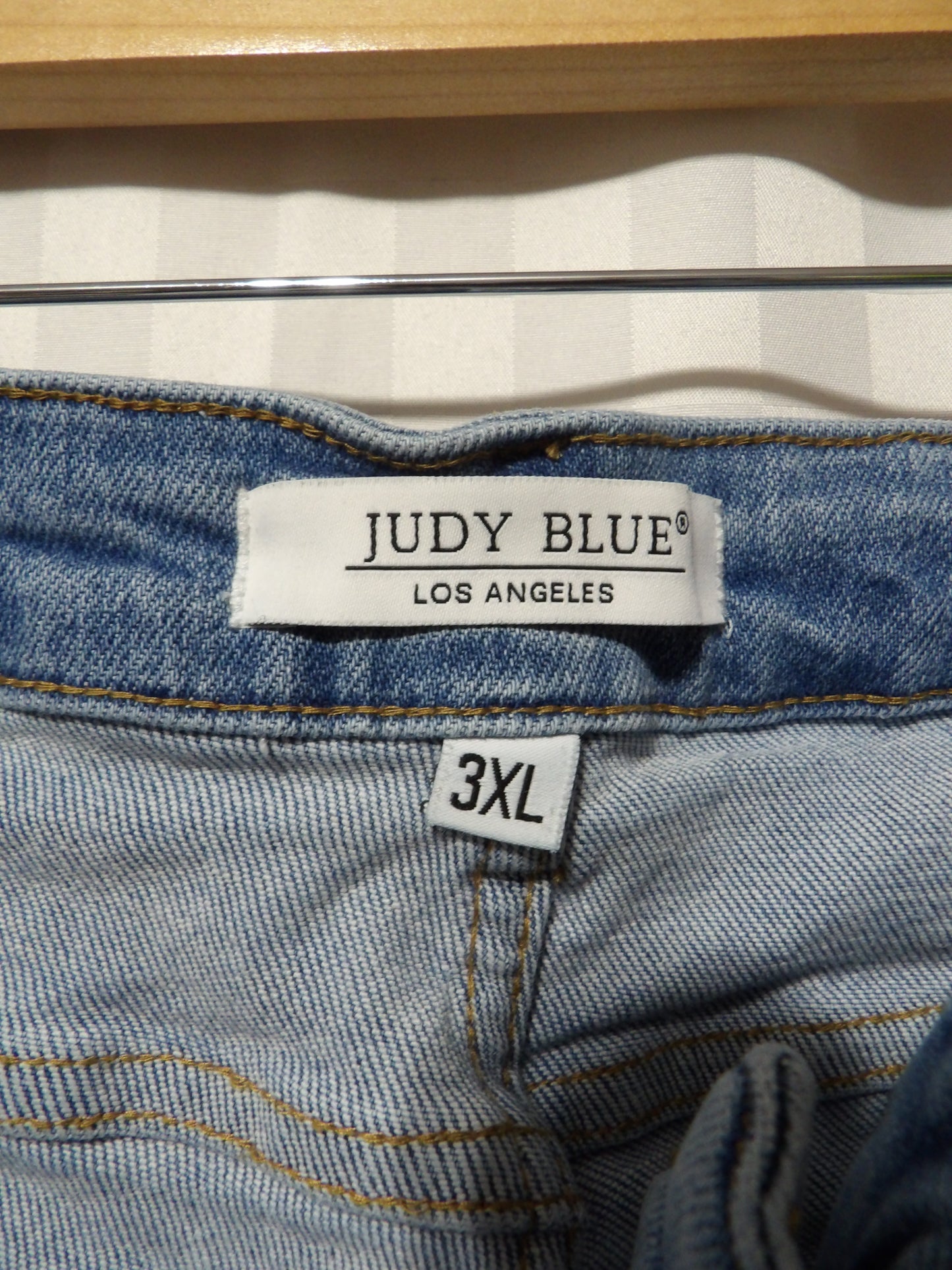 JUDY BLUE Distressed Denim Shorts | 3X