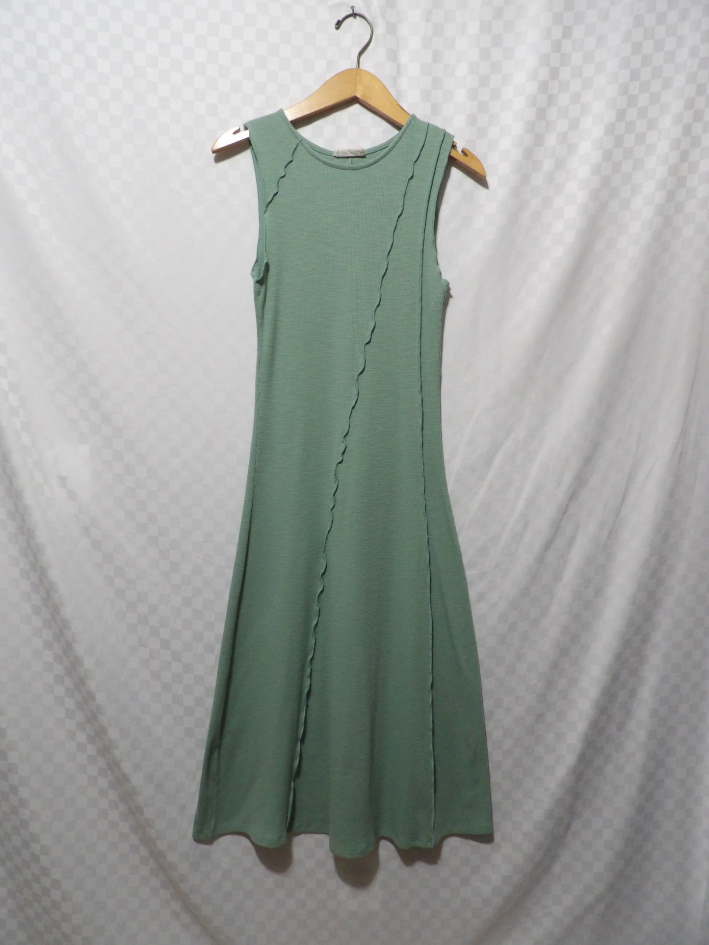 NEW IN Ribbed Maxi Dress | S