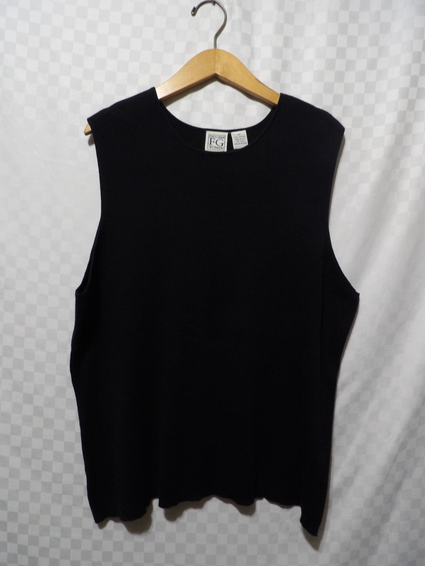 VINTAGE Field Gear Woman Black Tank Top | 2X