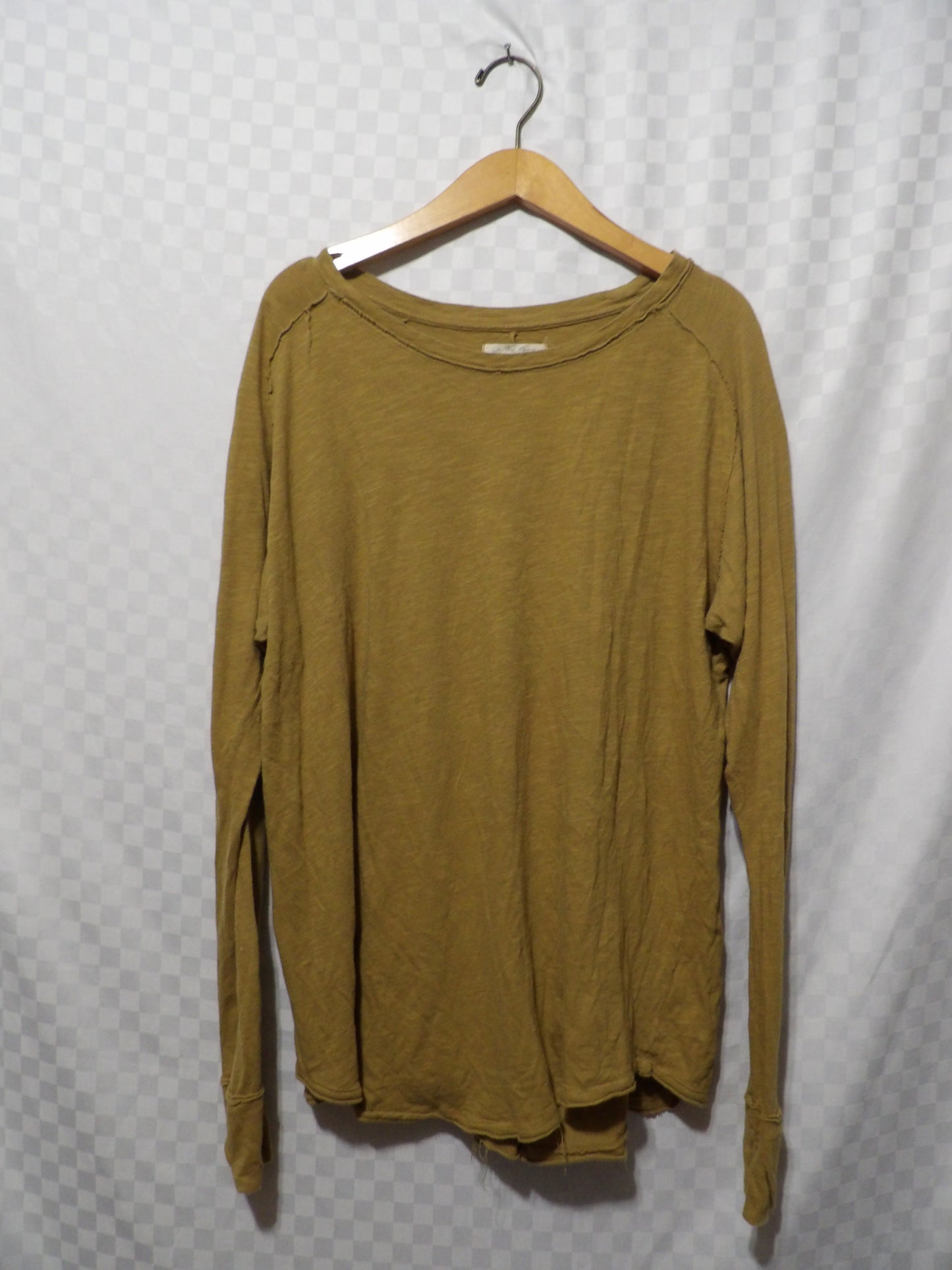 FREE PEOPLE Distressed Long Sleeve | M
