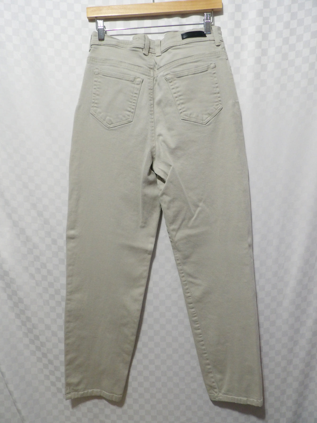 GLORIA VANDERBILT High Waisted Khaki Jeans | 10