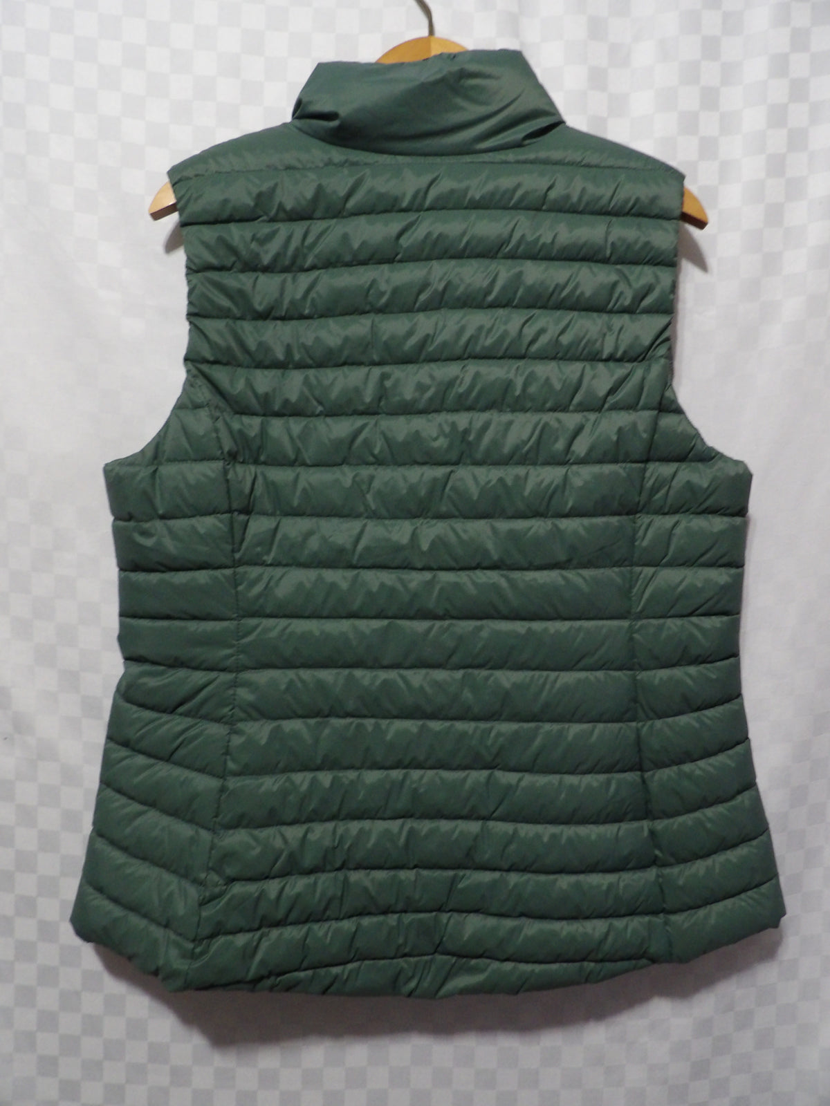 OLD NAVY ACTIVE Green Puffer Vest | L