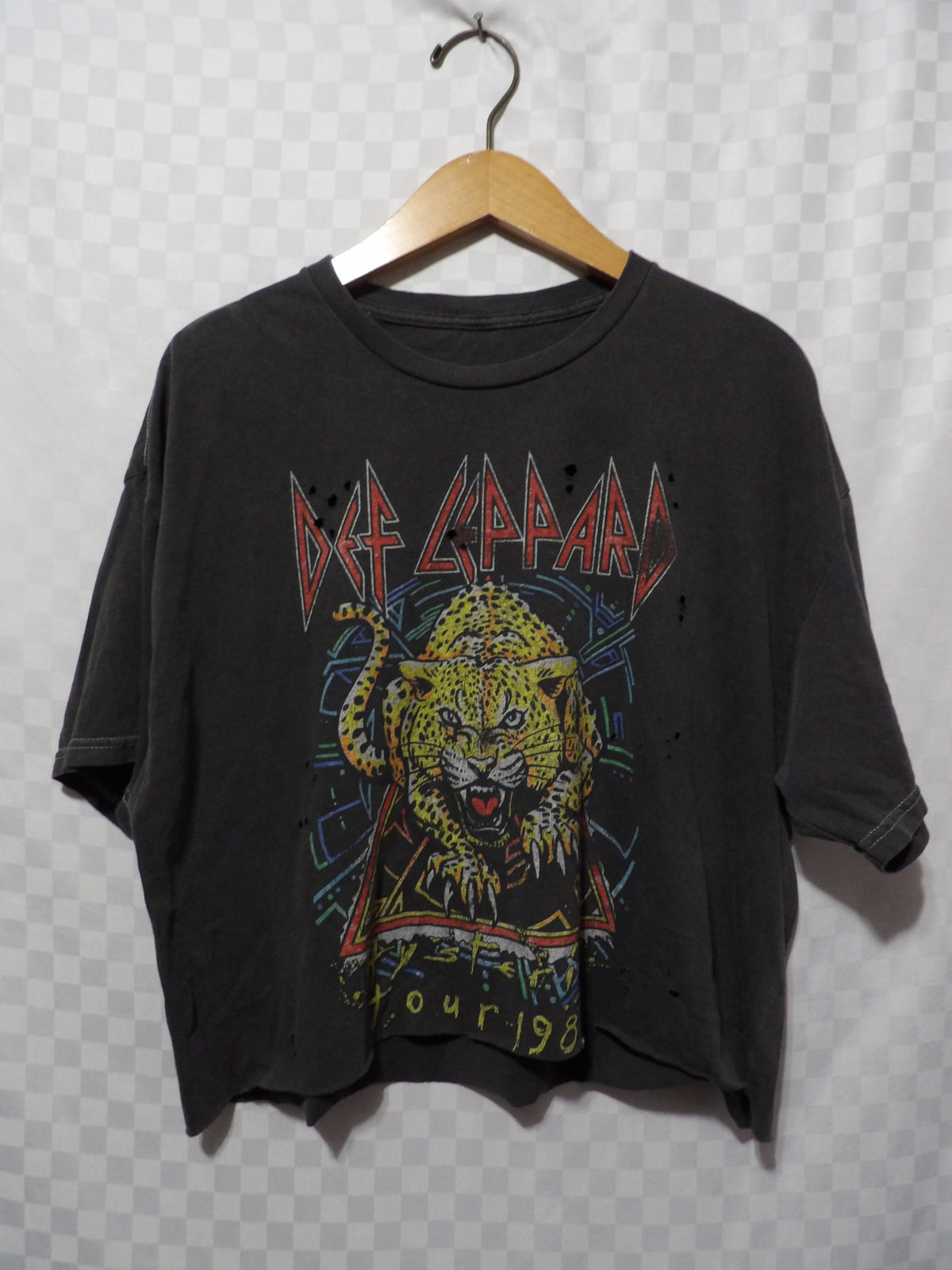 DEF LEPPARD Distressed Crop Top | M/L