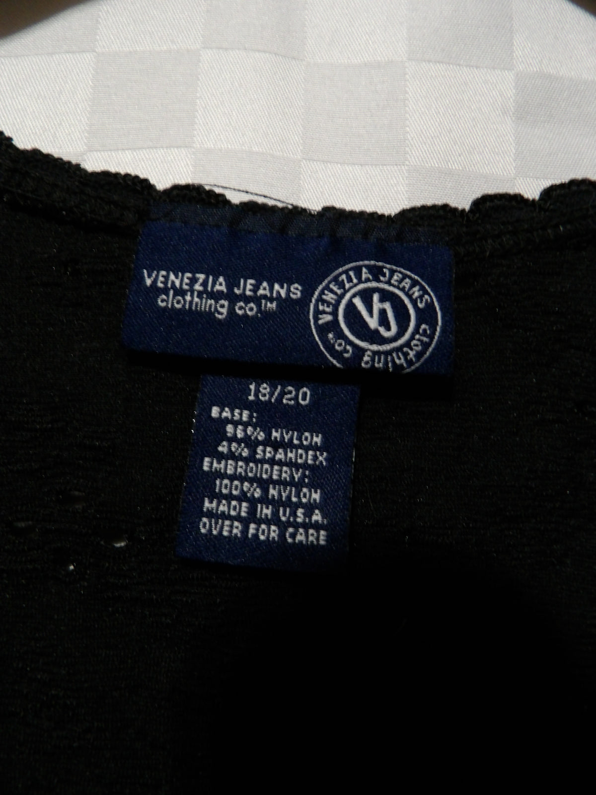 VENEZIA JEANS Clothing Co. Vintage Y2K Lace Tank Top | 18/20