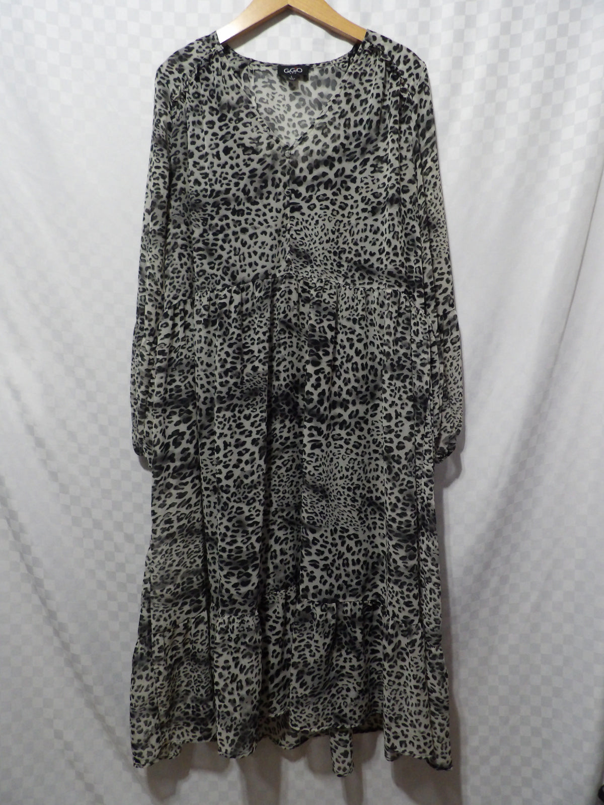 GIGIO Tiered Long Sleeve Leopard Print Dress | L