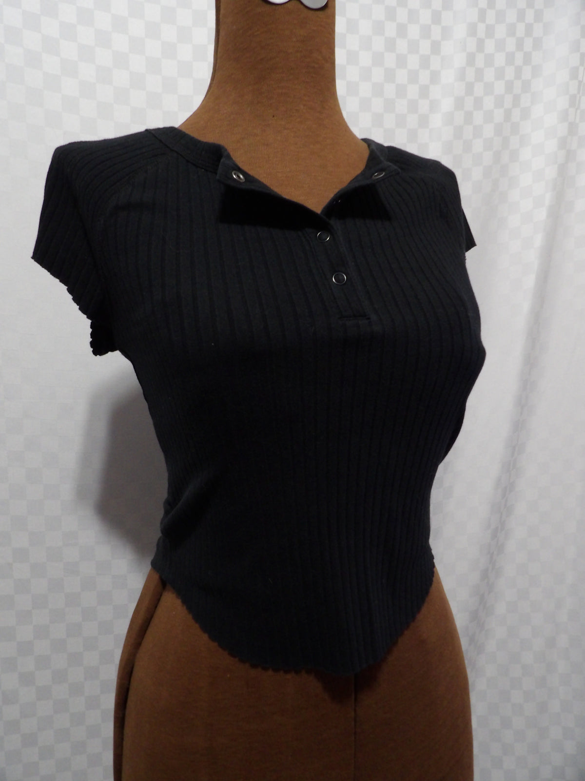 AMERICAN EAGLE Hey Baby Cropped Henley Tee | S