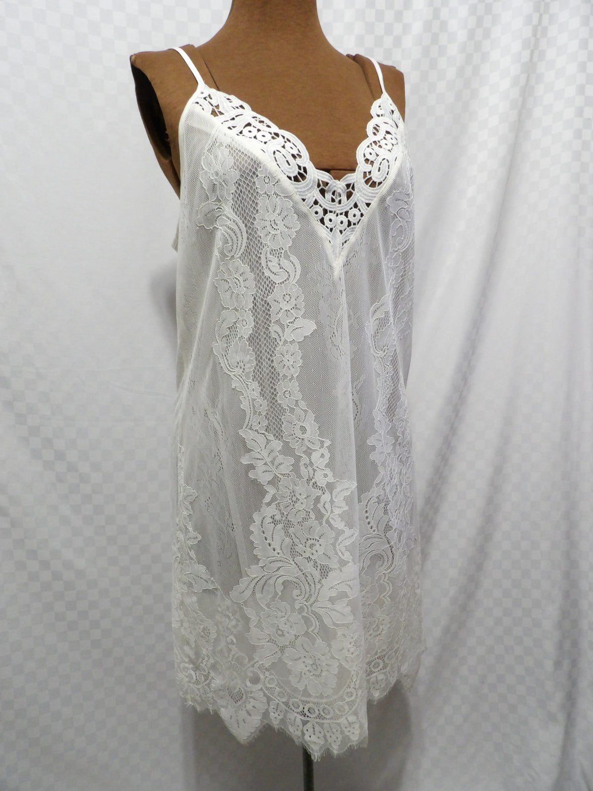 INTERNATIONAL CONCEPTS Lacy Slip Dress | M
