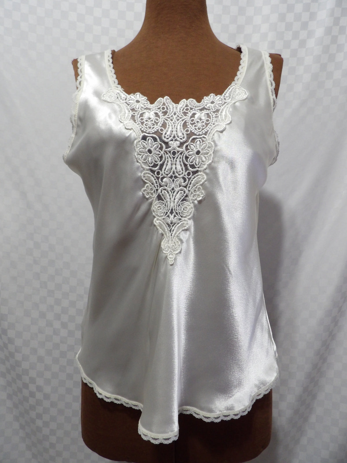 GILLIGAN & O'MALLEY Vintage Slip Tank Top | M