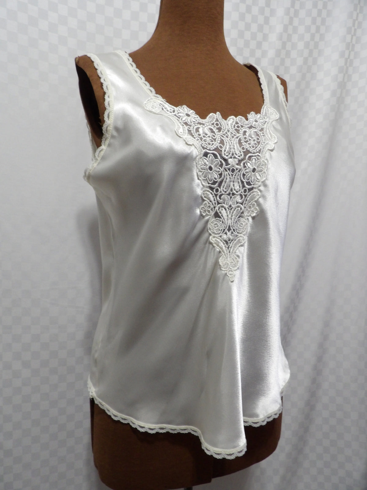 GILLIGAN & O'MALLEY Vintage Slip Tank Top | M