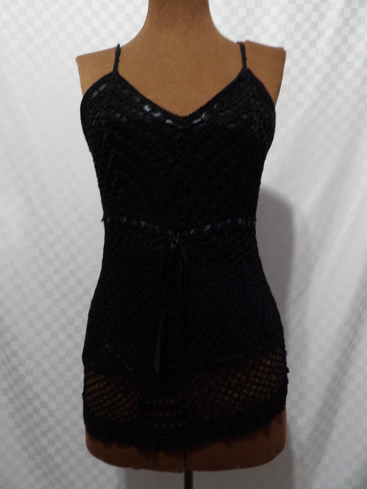 SAY WHAT? Y2K Vintage Crochet Camisole | L