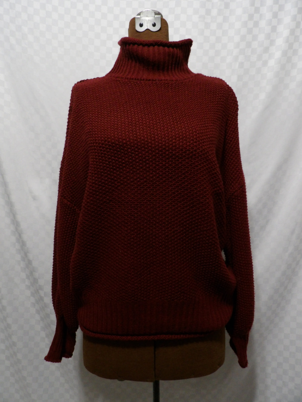 Burgundy Turtleneck Sweater | XL