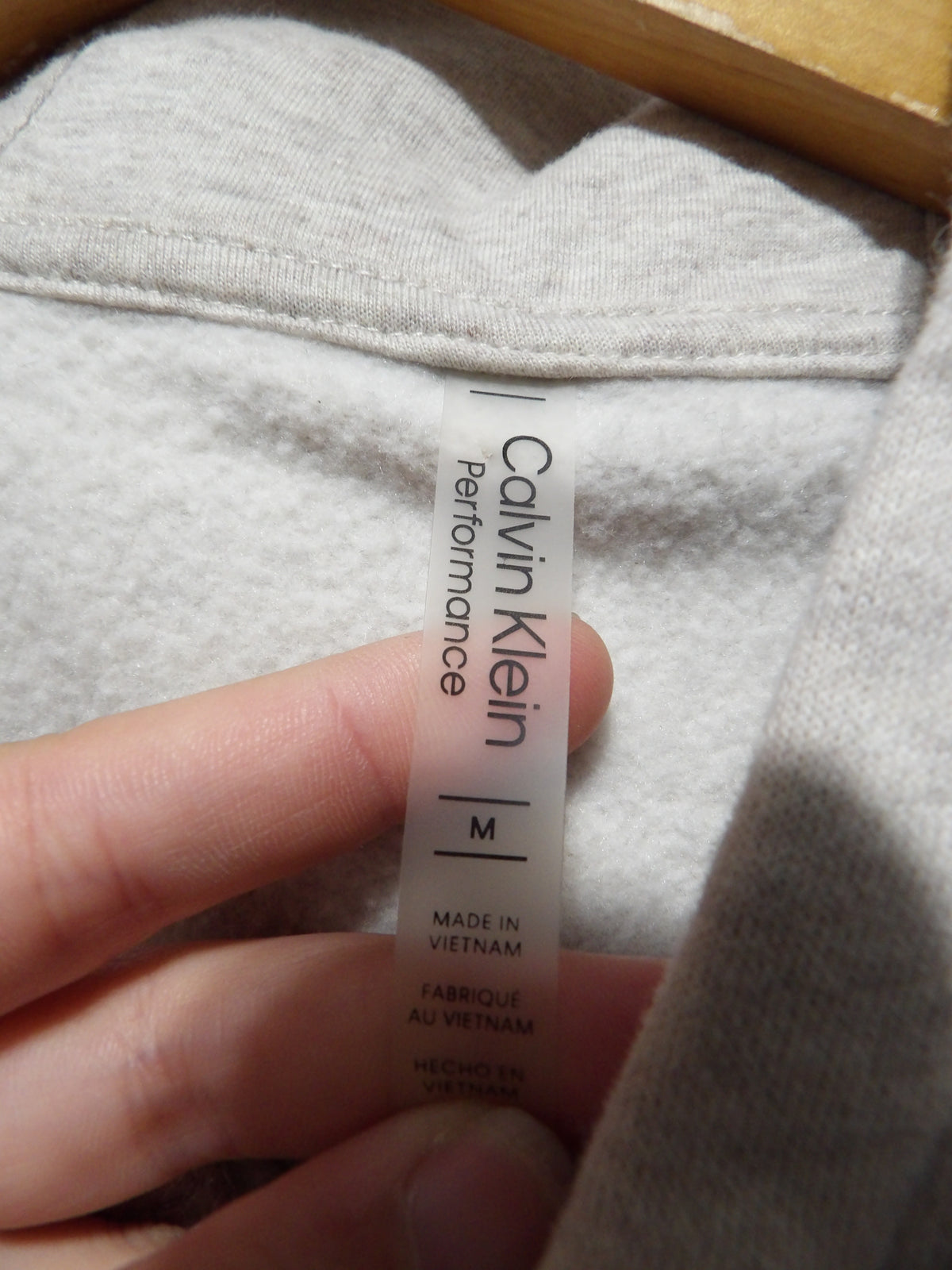 CALVIN KLEIN Cropped Hooded Sweatshirt | M