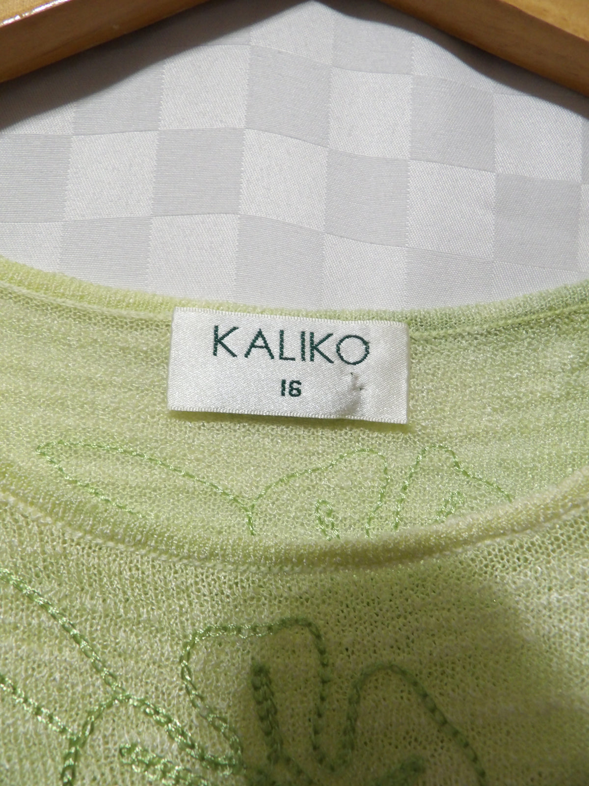 KALIKO Vintage Embroidered Floral Tank Top | 16