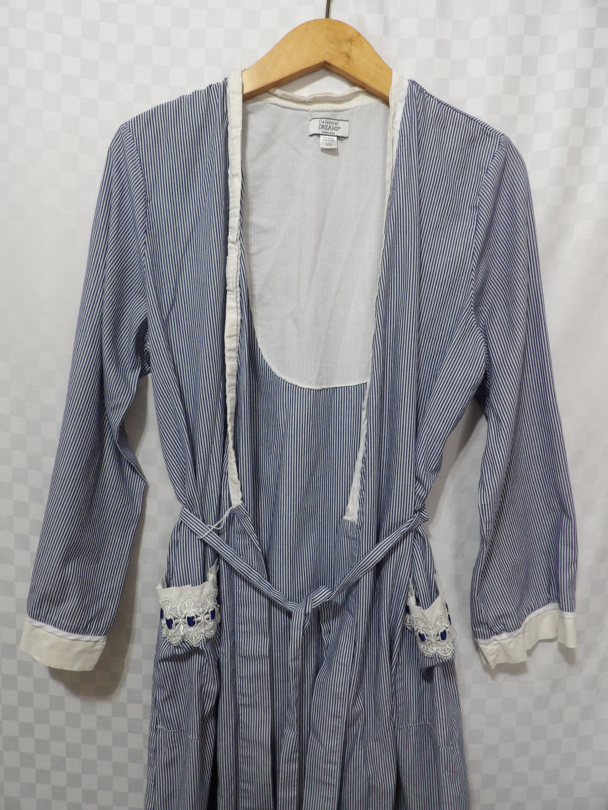 CELESTIAL DREAMS Vintage Striped Robe | L