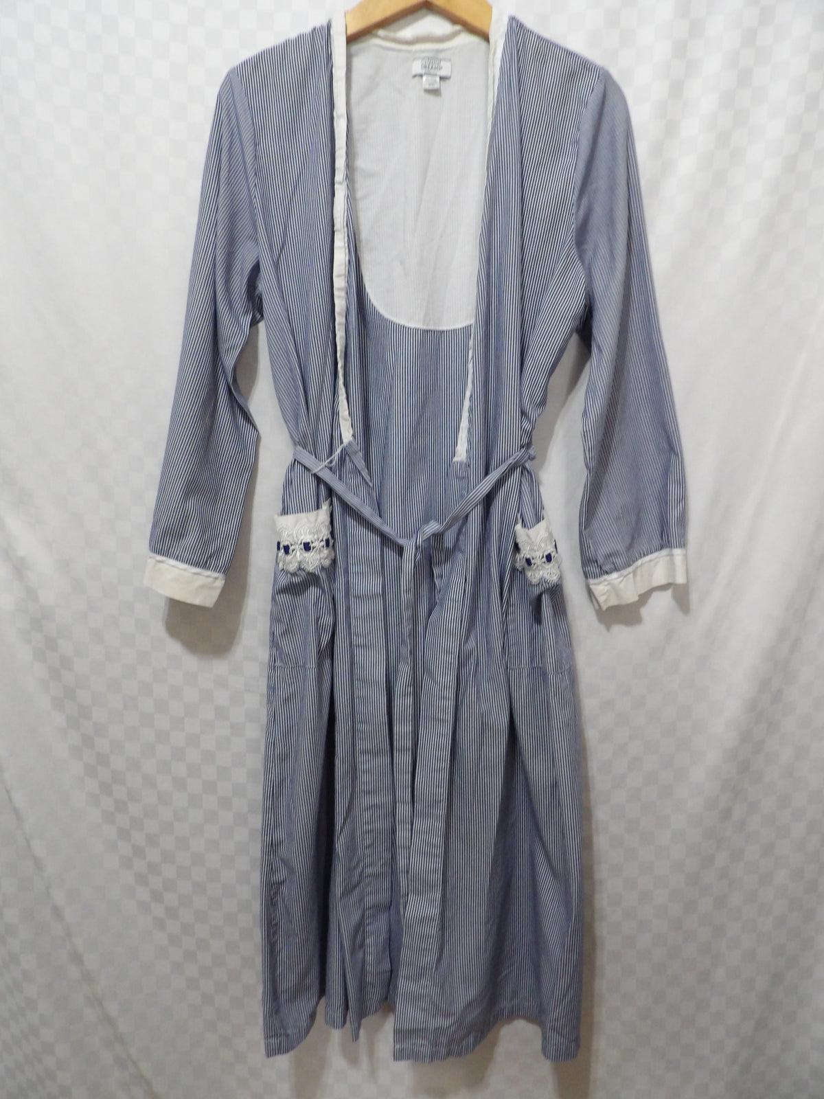 CELESTIAL DREAMS Vintage Striped Robe | L