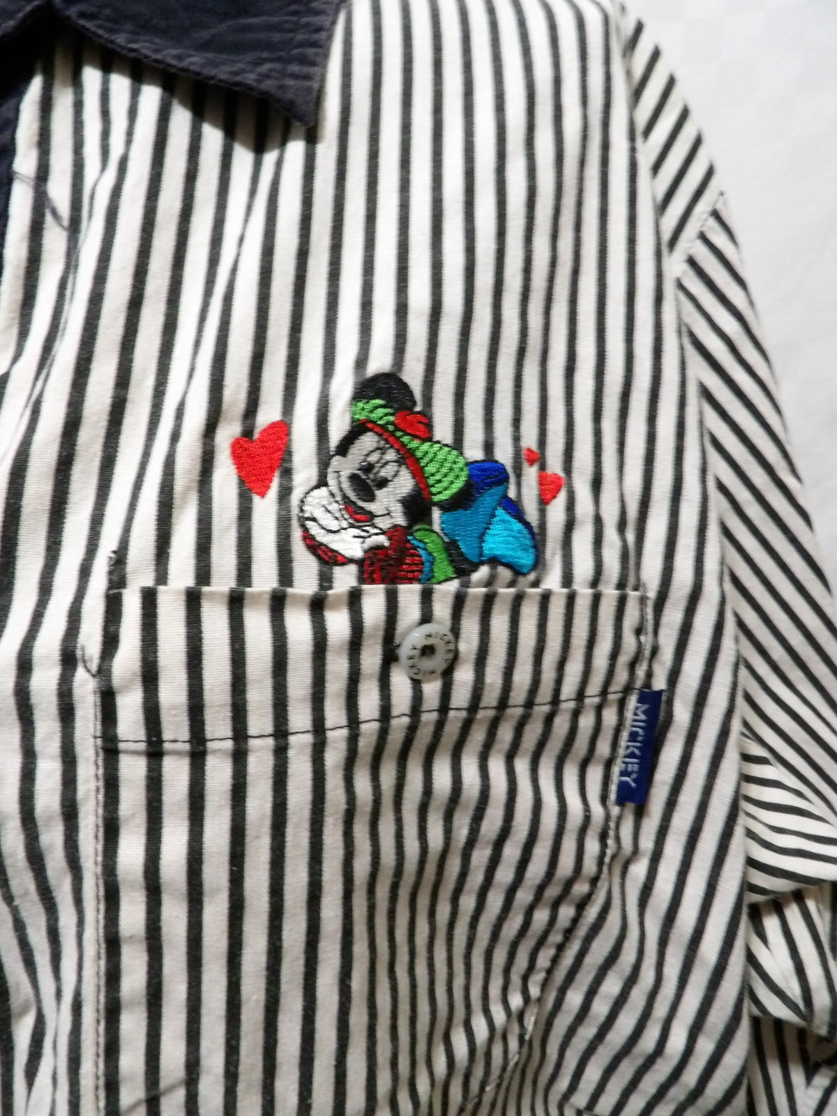 MICKEY UNLIMITED Vintage Embroidered Mickey Striped Button Up | M