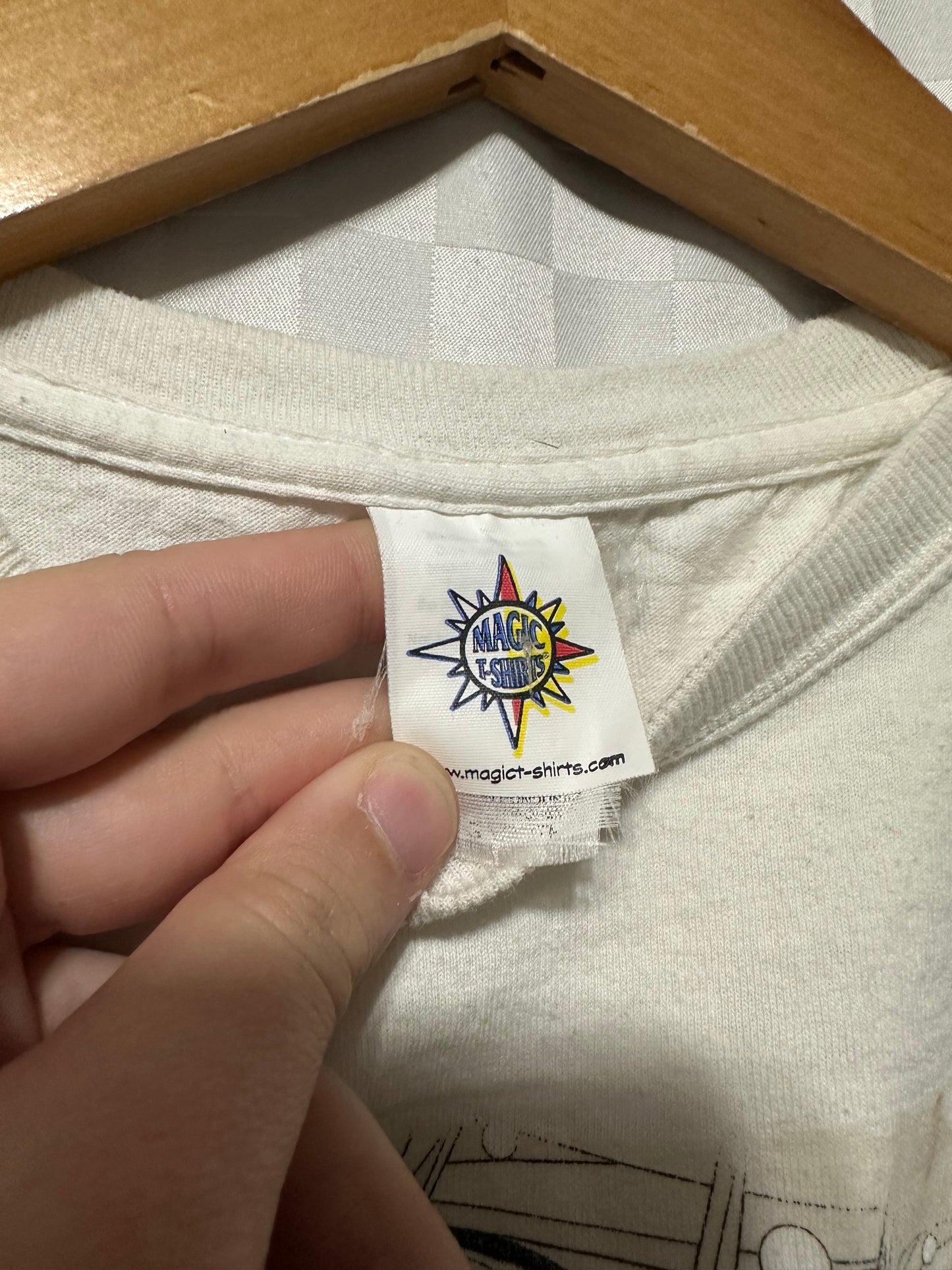MAGIC T-SHIRTS Color Changing Tee | S