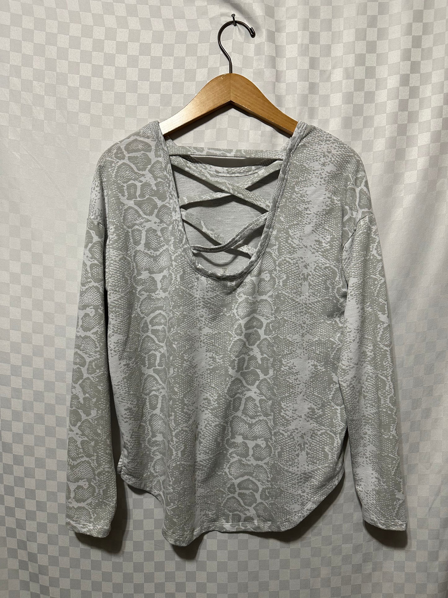 MTA SPORT Snakeskin Pattern Long Sleeve | M