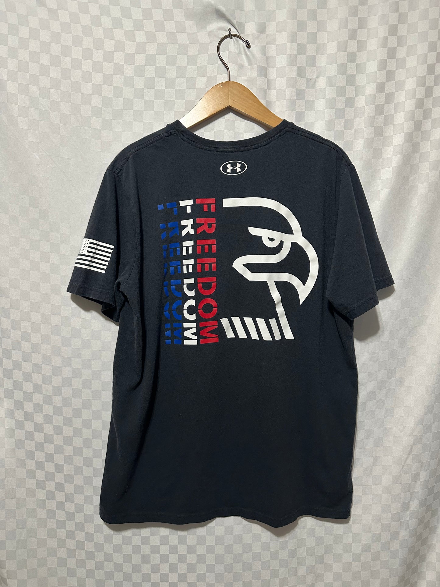 UNDER ARMOUR Freedom Loose Fit Tee | XL