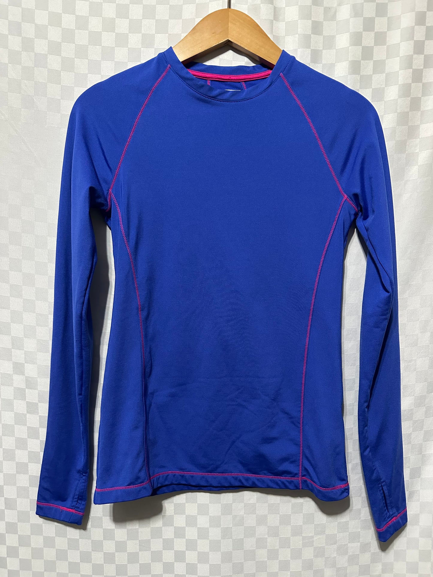 LAYER 8 Performance Long Sleeve Tee | S